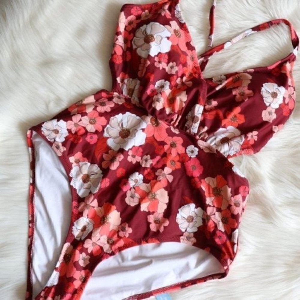 NWT Red White Plus Size One Piece Swimsuit Size 2X Floral Print Fourth Of July - Picture 4 of 10